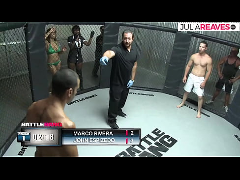 ❤️ Ultimate Fighter מזיין בחורת מספר מיד לאחר קרב בזירה ❤️ סלאוטים אצלנו